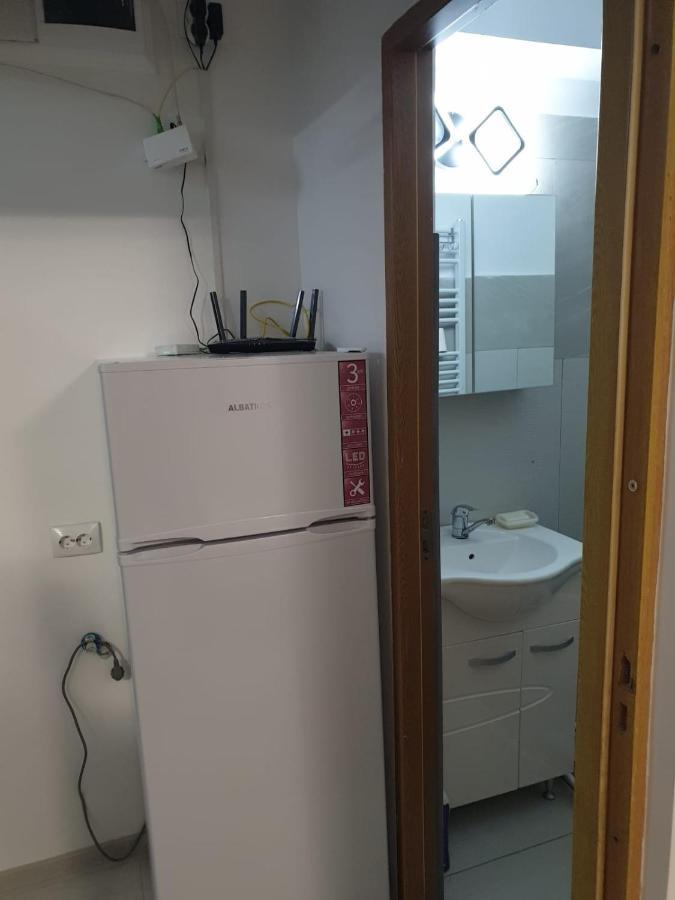 Lucky Apartment Πιτέστι Εξωτερικό φωτογραφία