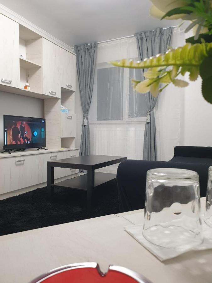 Lucky Apartment Πιτέστι Εξωτερικό φωτογραφία