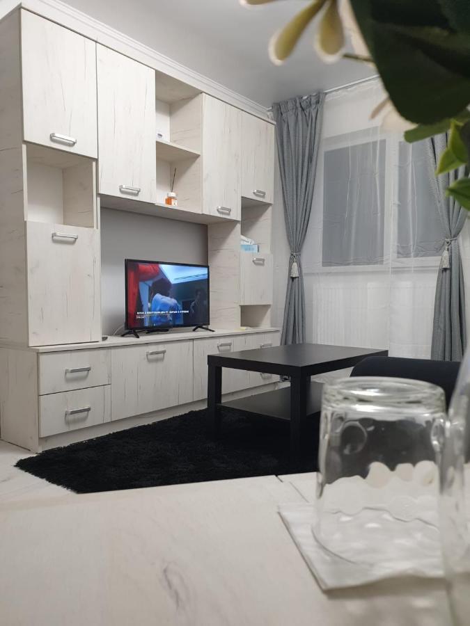Lucky Apartment Πιτέστι Εξωτερικό φωτογραφία